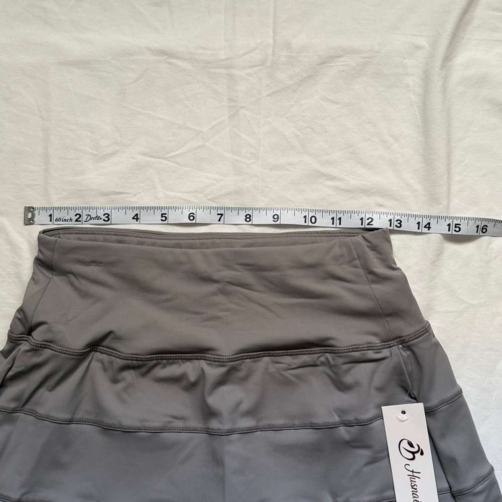 Chic Gray Skirt - Picture 4 of 6